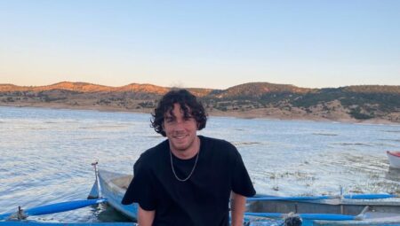 Mert Karakuş Gözünü Oyunculuğa Dikti