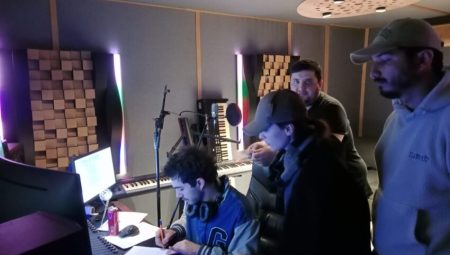 Rahimcan Kapkap “İlk Gençlik” filmi için stüdyoya girdi