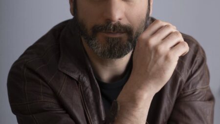 UMUT ÖZKAN’DAN ULUSLARARASI HAMLE! İRAN–TÜRKİYE ORTAK YAPIMI “ZEYTİN ÇİÇEĞİ” KADROSUNDA!