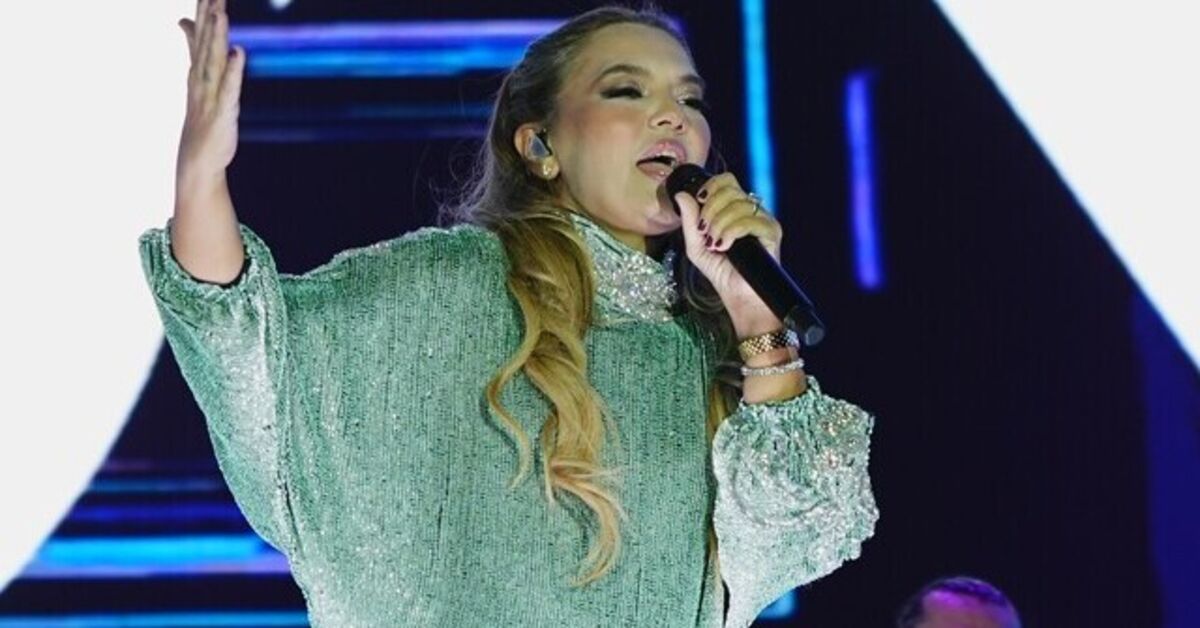 Demet Akalın'dan Hülya Avşar'a miras tepkisi