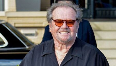 Michael Douglas’tan Jack Nicholson yorumu: Evinin önünde terlikleriyle dolaşıyor, sinemaya dönmeyecek