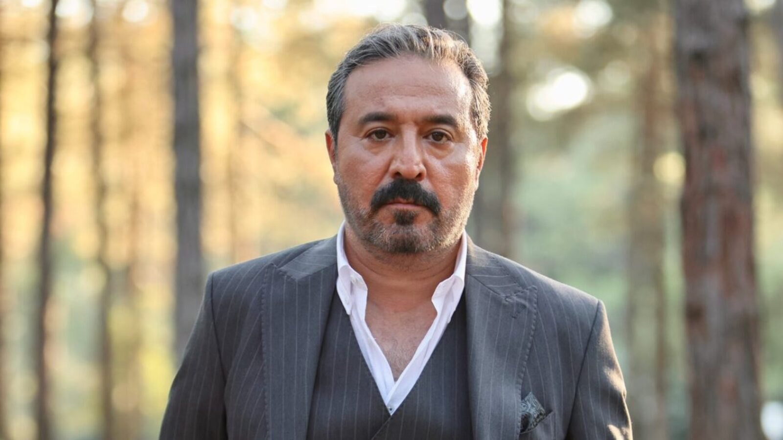 Mustafa Üstündağ tabii'nin "Susanlar" dizisinde