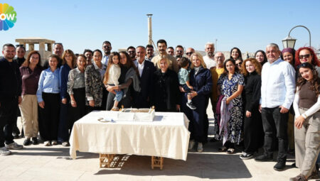 SHOW TV Ailesi’nden ‘Sevdan Bir Ateş’ dizi setine anlamlı ziyaret