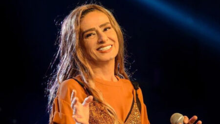Yıldız Tilbe, faiz gelirini ihtiyaç sahiplerine dağıttı